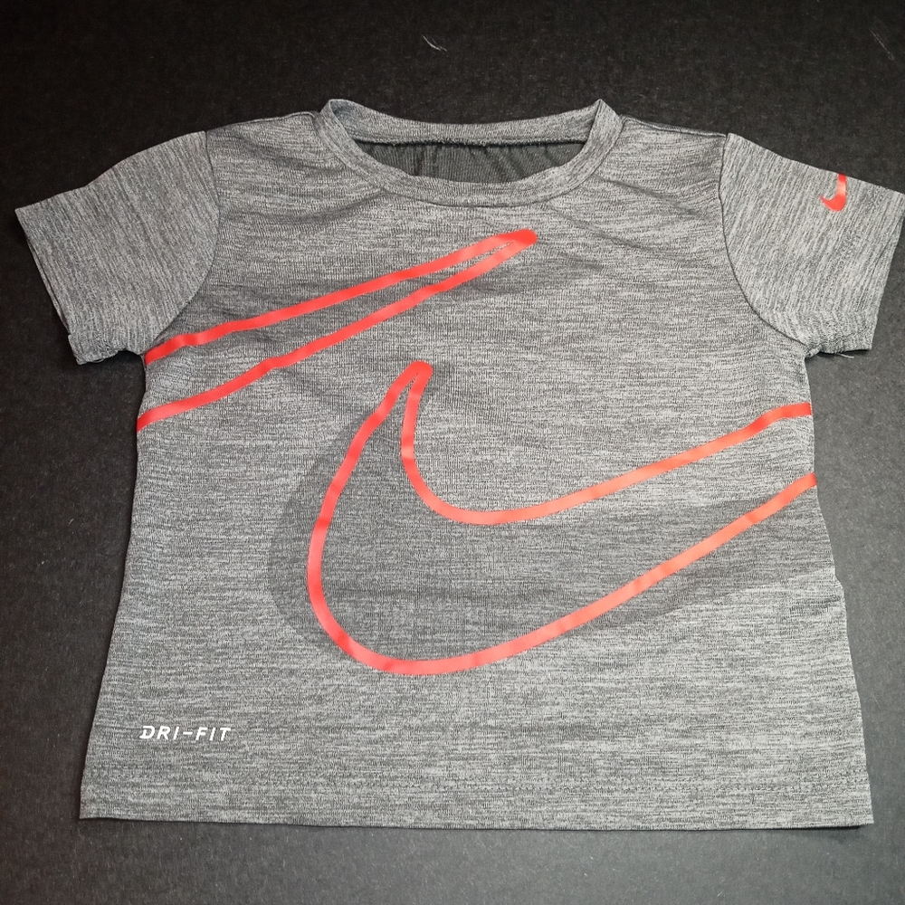Nike kid shirt